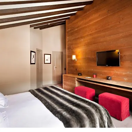 酒店 凡妮莎酒店 4*